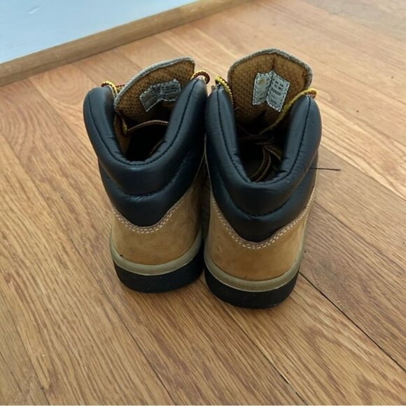 Timberland Kids Boys Field Lace Up Tan Boot Outdoor Heavyduty Size 1 Youth - Picture 5 of 7